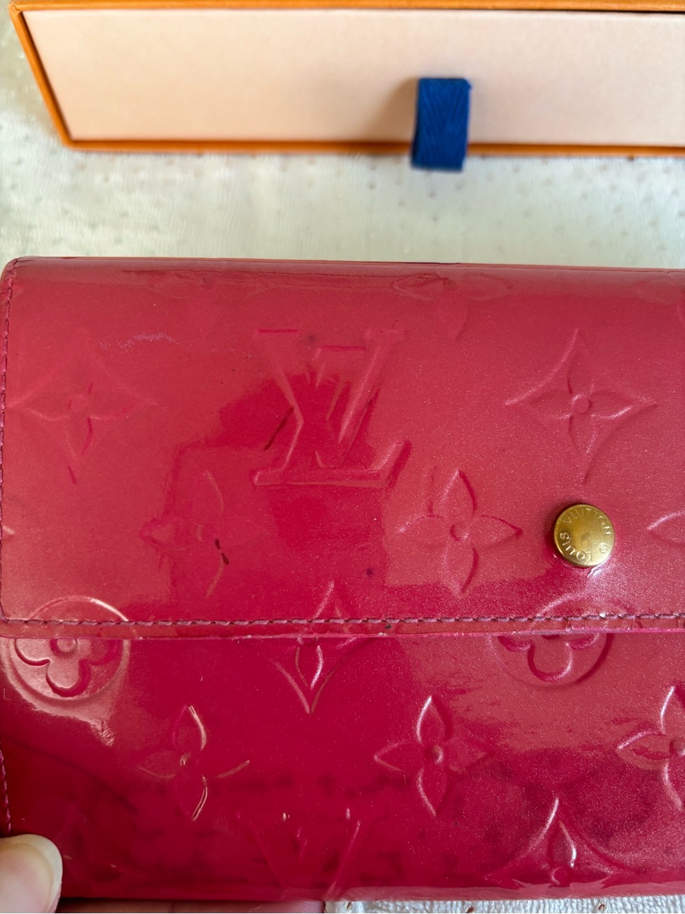 Louis Vuitton Red Vernis Long Wallet - Picture 4 of 9